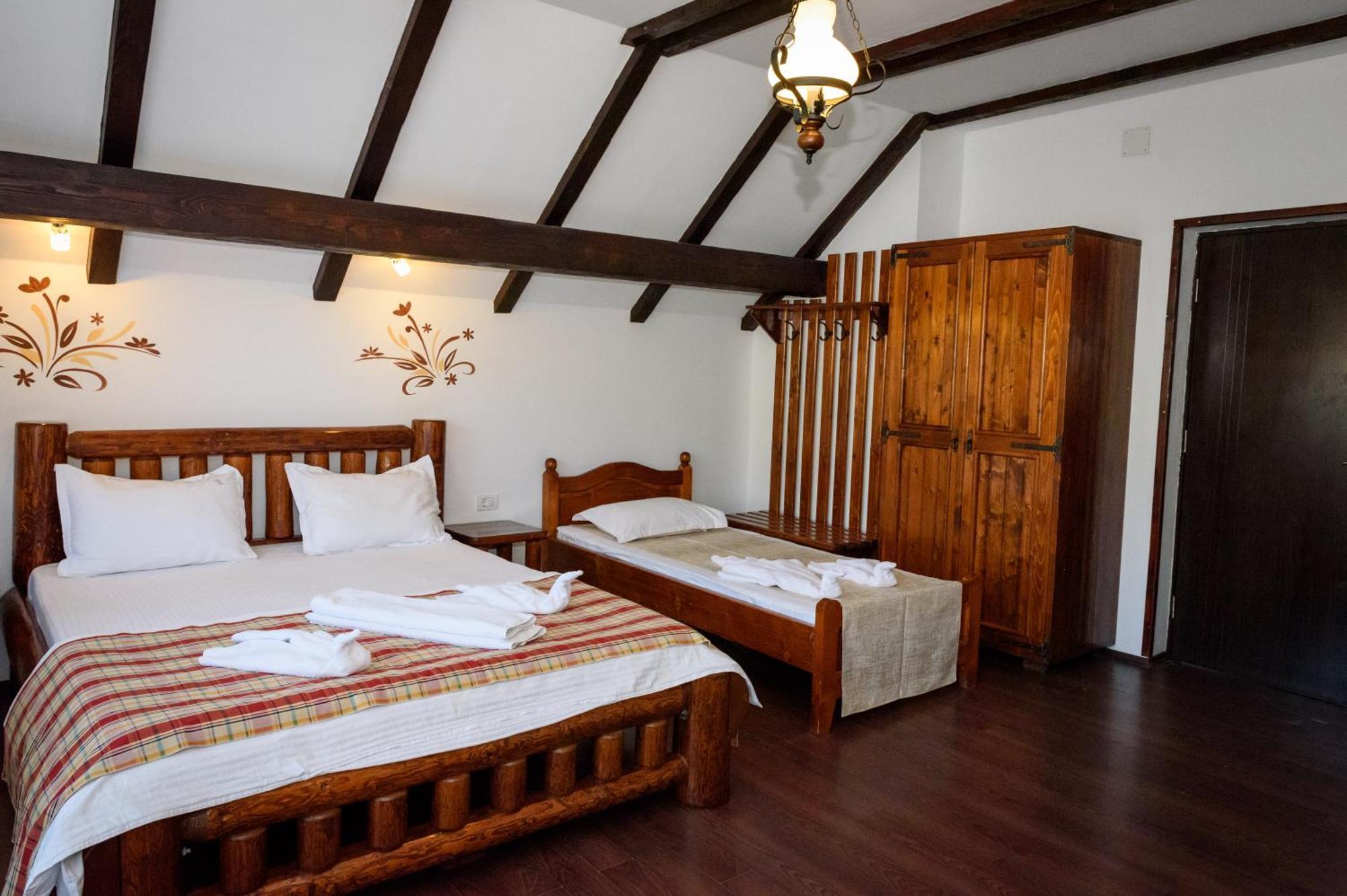 Bradutul De La Munte Villa Bran  Buitenkant foto