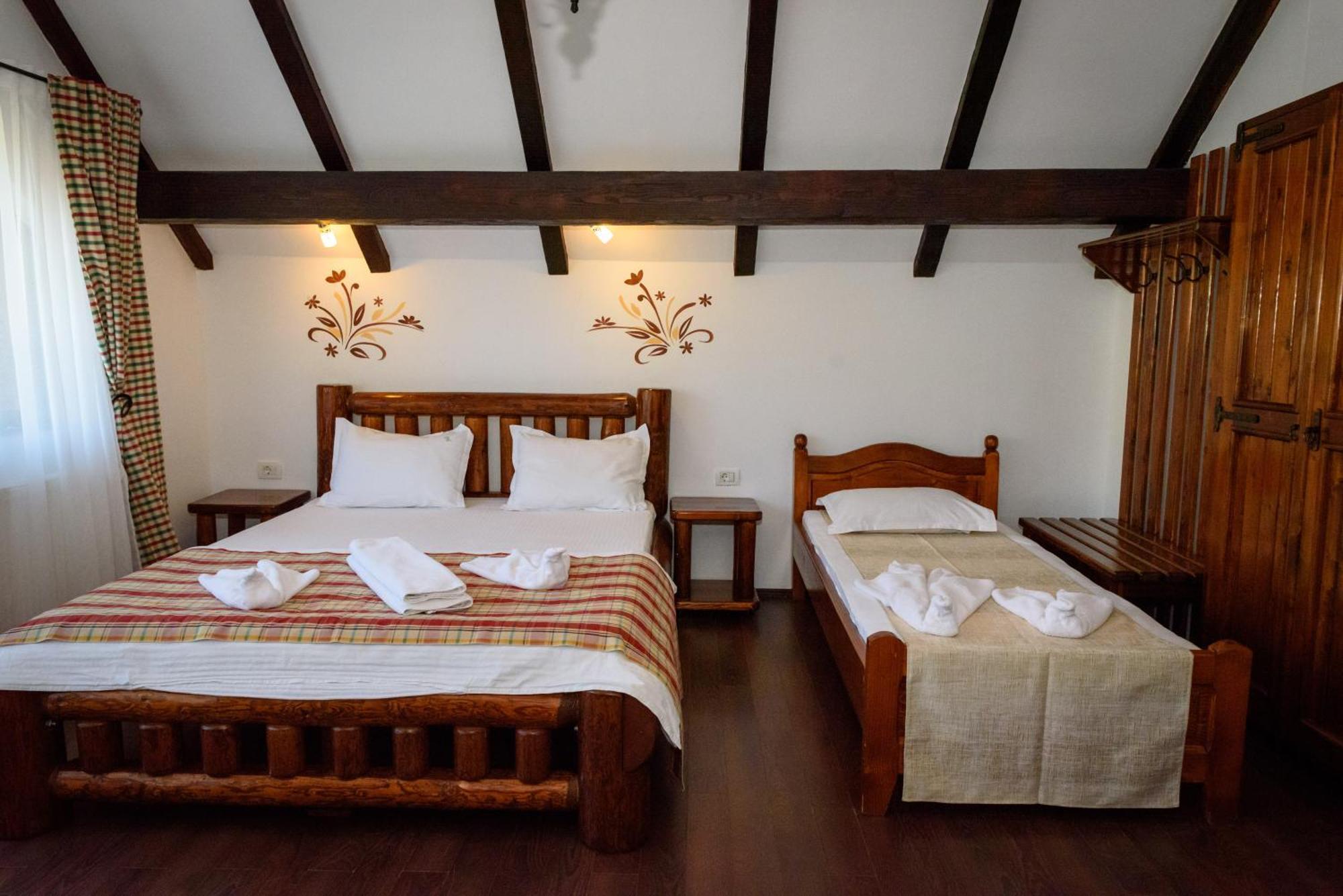 Bradutul De La Munte Villa Bran  Buitenkant foto